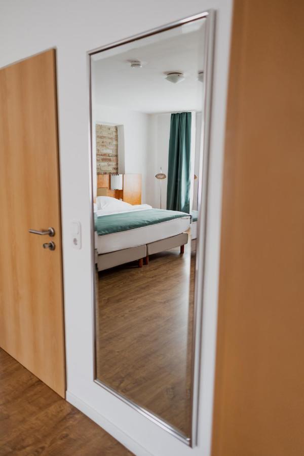 Hotel Cristallo Landshut Exterior photo